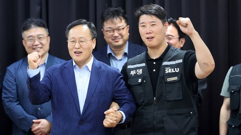 Samsung Averts Historic Strike With New Pay Deal Amid AI Profit Surge